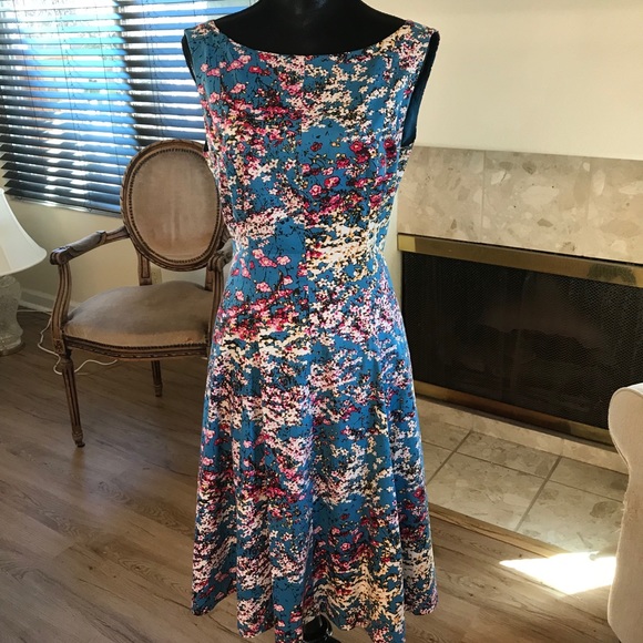 Maggy London Dresses & Skirts - Maggy London spring dress